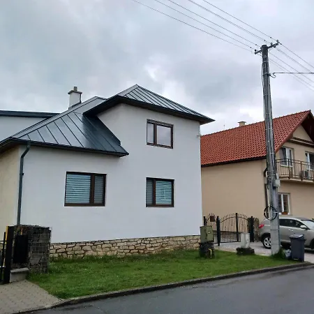 Holiday home Dovolenkovy Dom Elara *
